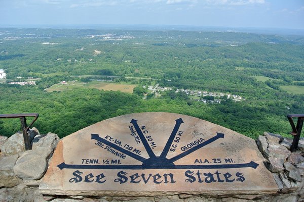 Tennessee Lookout